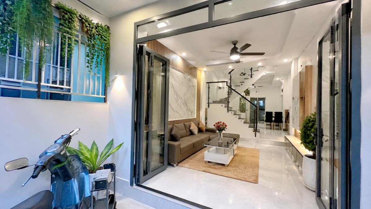Bán Nhà Gần Phố Lồng Đèn Lương Nhữ Học, Vị Trí Du Lịch Hấp Dẫn