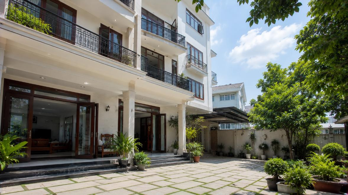 Bán Nhà Gia Đình Nhiều Thế Hệ Tại Bình Quới, Không Gian Rộng Rãi