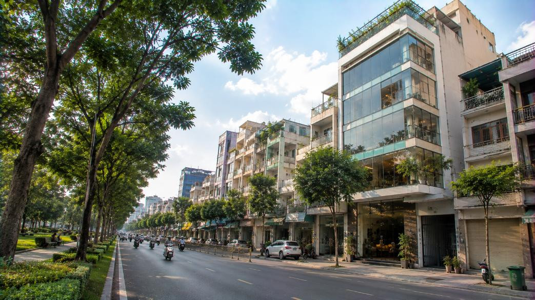 Bán Nhà Mặt Tiền Gần Công Viên Hoàng Văn Thụ, Kinh Doanh Hiệu Quả