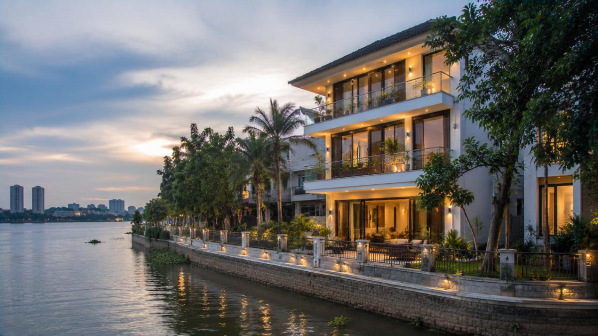 Bán Nhà Mặt Tiền Ven Sông Bình Quới, Không Gian Đẹp Và Giá Trị Bền Vững