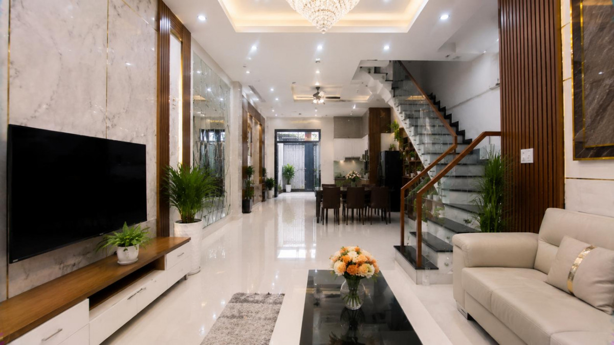 Bán Nhà Trên Trục Đường Nguyễn Hữu Cảnh Bình Thạnh, Gần Landmark 81